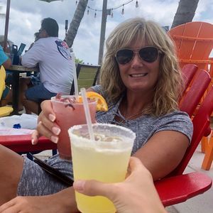 Meet your Posher, Julie